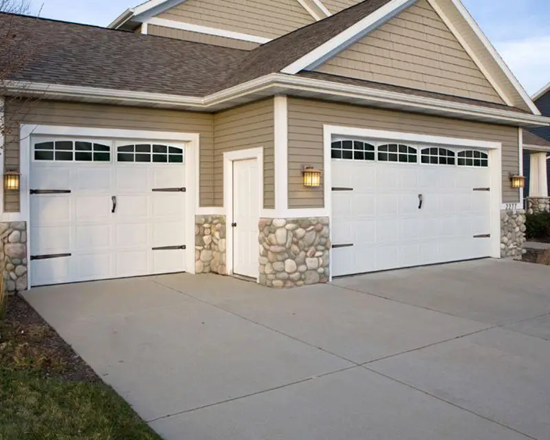 modern-garage-door
